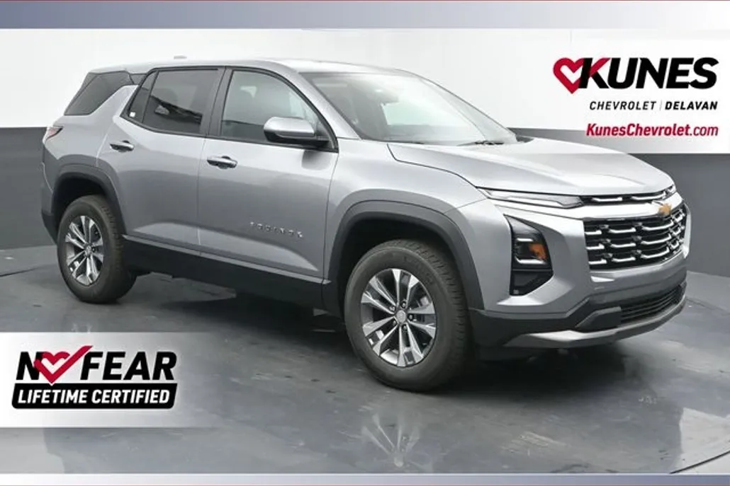 2026 Chevrolet Equinox LT photo 1