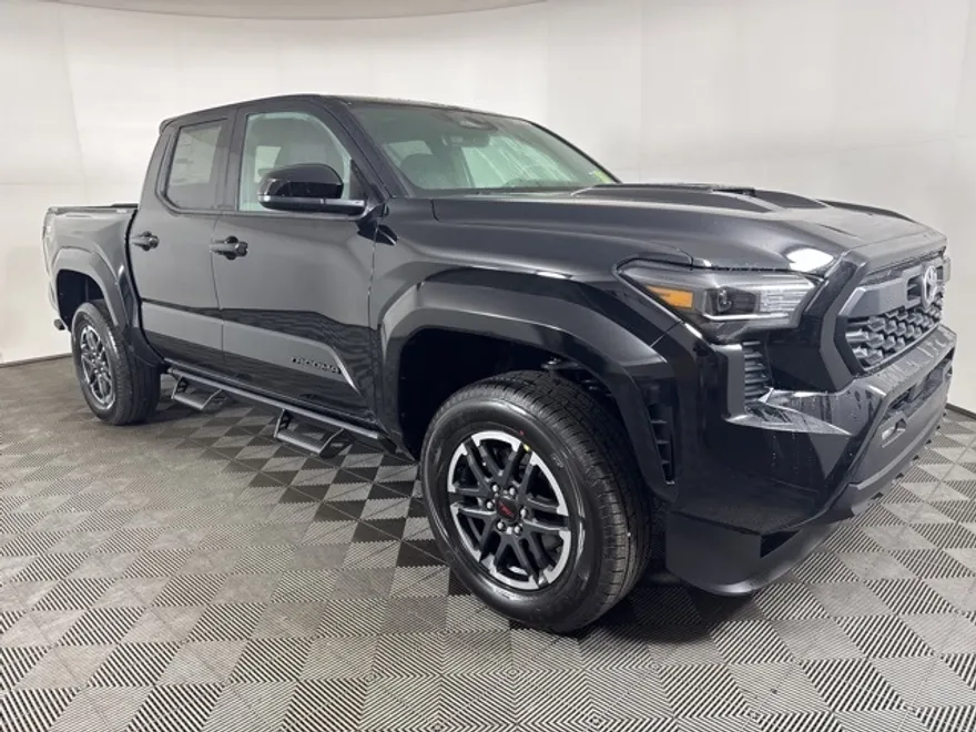 2025 Toyota Tacoma TRD Sport Double Cab photo 1