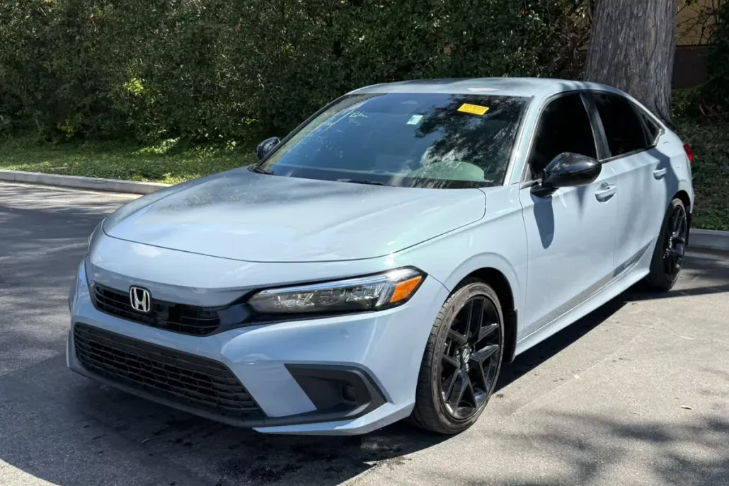 2024 Honda Civic Sport photo 1