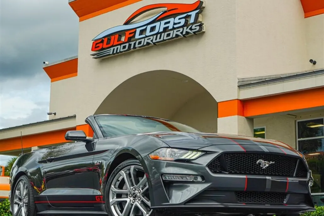 2019 Ford Mustang GT Premium photo 1