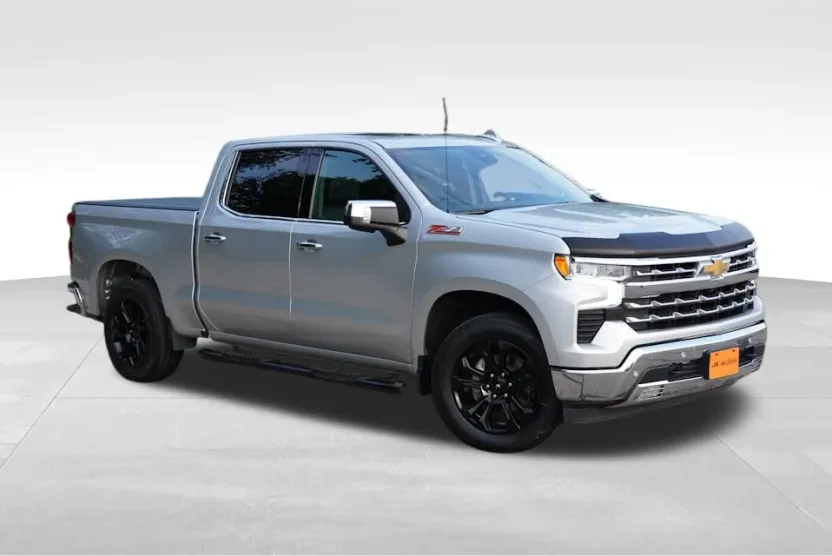 2022 Chevrolet Silverado 1500 LTZ Z71 photo 1