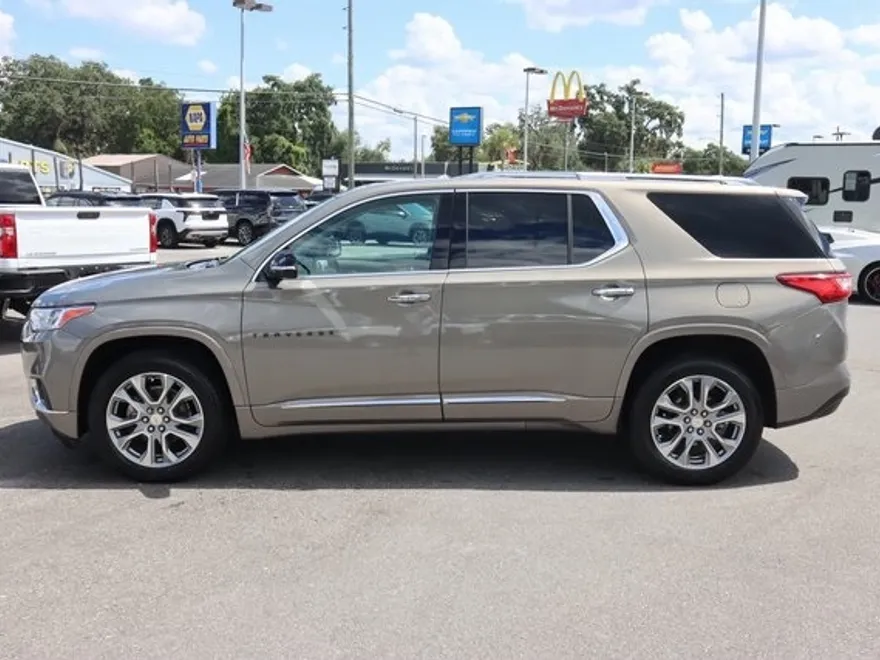 2019 Chevrolet Traverse Premier photo 1