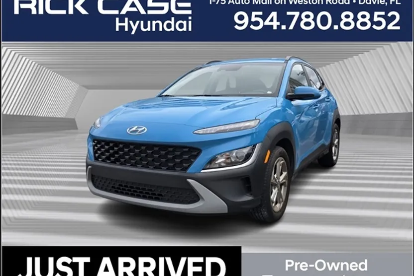 2023 Hyundai Kona SEL photo 1