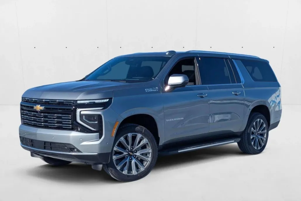 2025 Chevrolet Suburban High Country photo 1