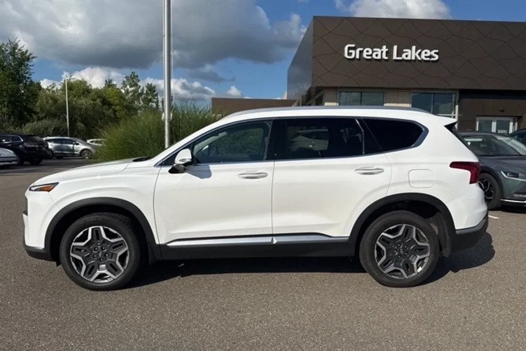 2022 Hyundai Santa Fe Limited photo 1