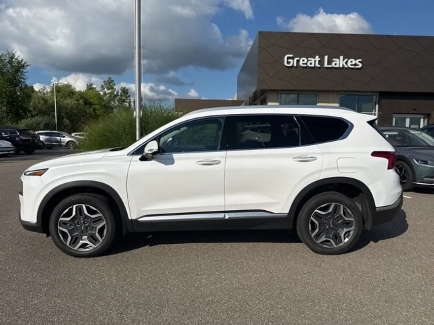 2022 Hyundai Santa Fe Limited photo 1