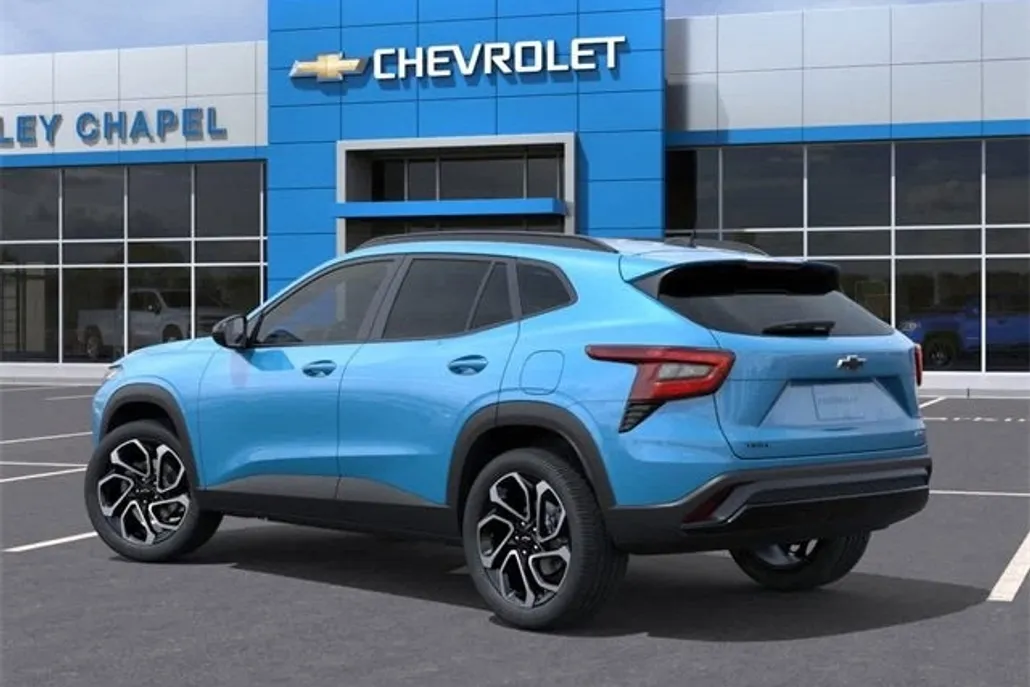 2025 Chevrolet Trax photo 1