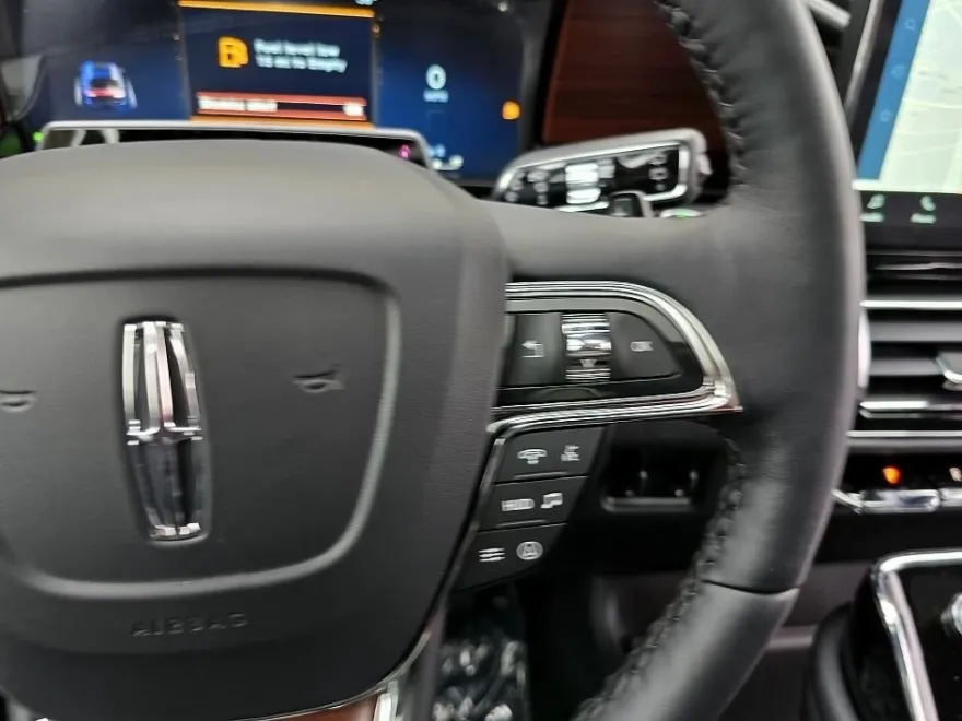 2024 Lincoln Navigator Reserve photo 29