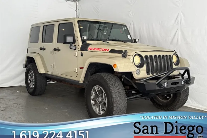 2011 Jeep Wrangler Unlimited Rubicon photo 1