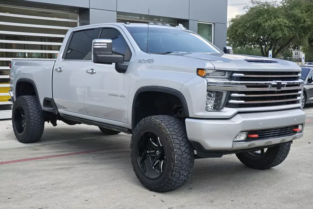 2020 Chevrolet Silverado 3500HD High Country photo 1