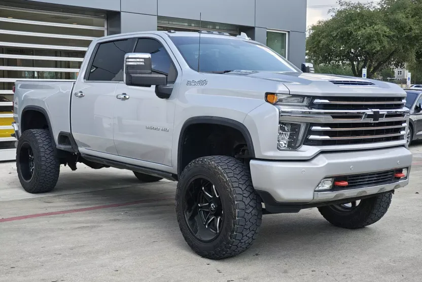2020 Chevrolet Silverado 3500HD High Country photo 1