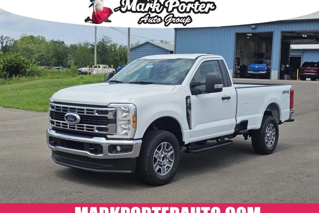 2025 Ford F-250 XLT photo 1