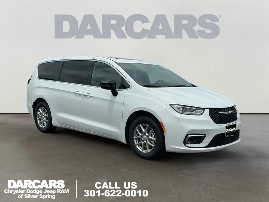 2025 Chrysler Pacifica photo 1