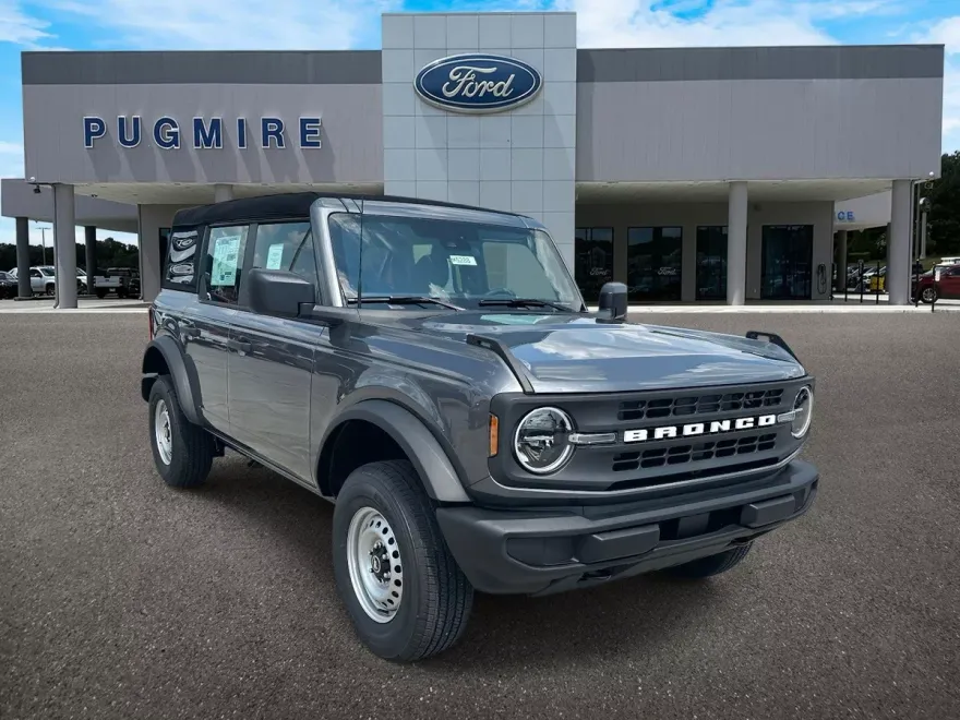 2025 Ford Bronco Base photo 1