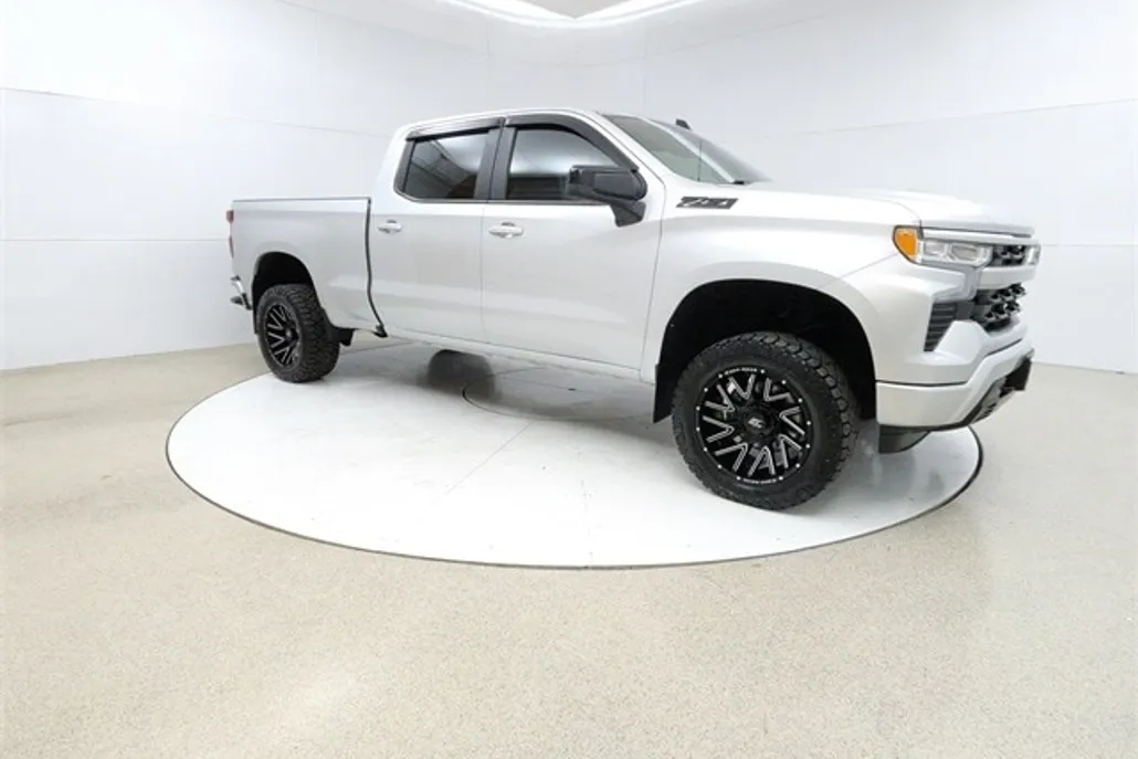 2022 Chevrolet Silverado 1500 RST photo 1