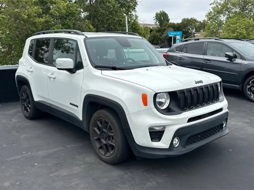 2020 Jeep Renegade Latitude photo 1