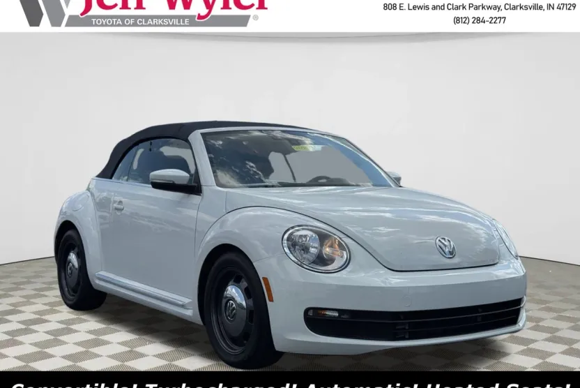 2016 Volkswagen Beetle 1.8T Convertible photo 1