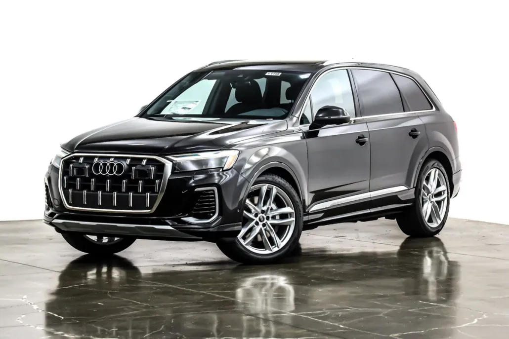 2025 Audi Q7 Premium Plus photo 1
