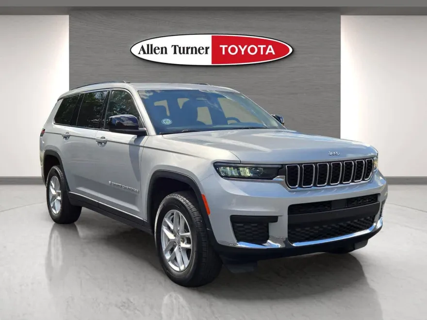 2024 Jeep Grand Cherokee Laredo X photo 1