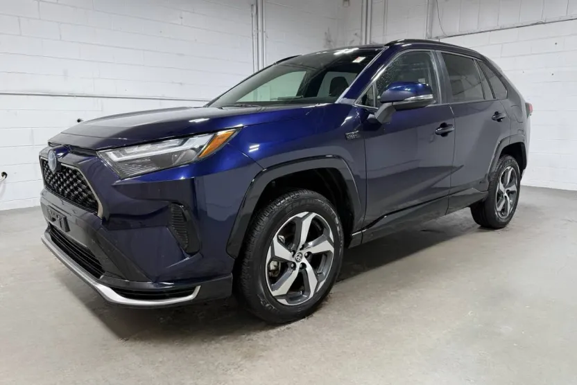 2024 Toyota RAV4 Prime SE photo 1