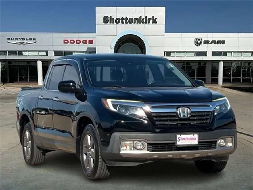 2020 Honda Ridgeline RTL-E photo 1