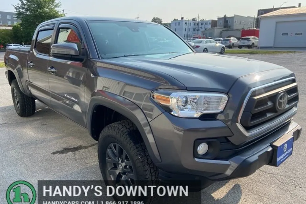 2021 Toyota Tacoma SR5 photo 1