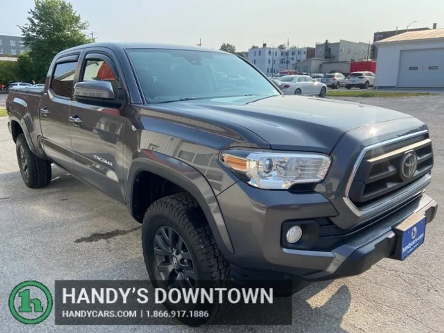 2021 Toyota Tacoma SR5 photo 1