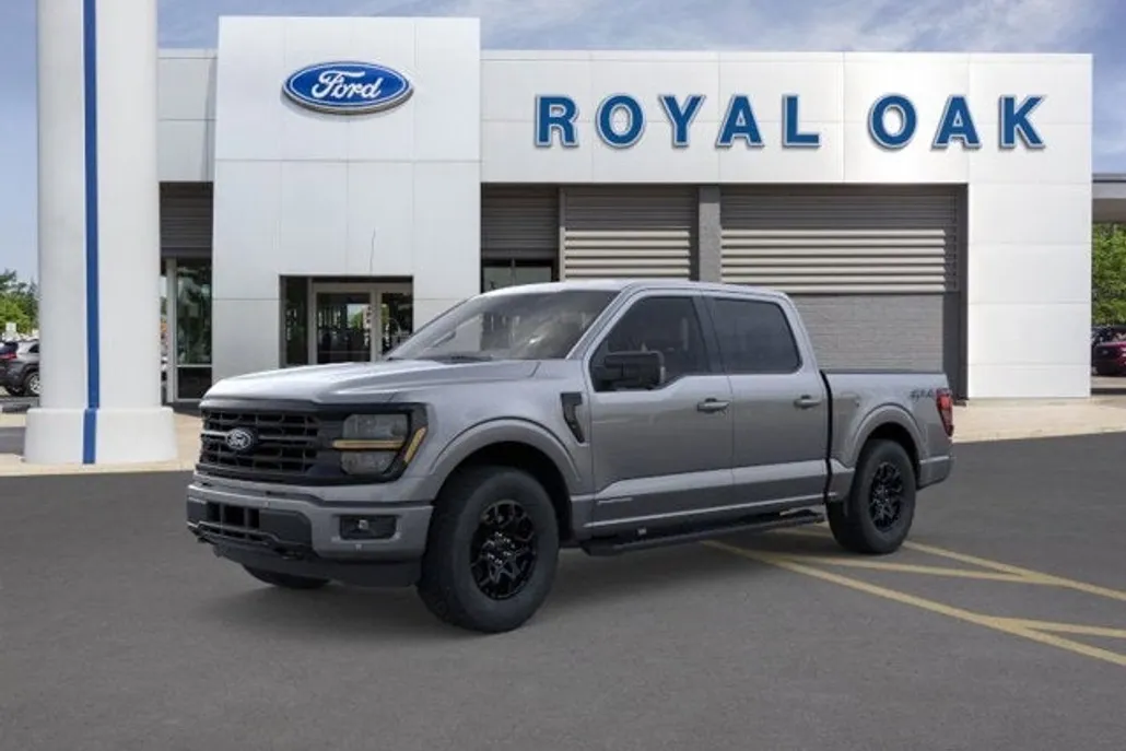 2025 Ford F-150 XLT photo 1