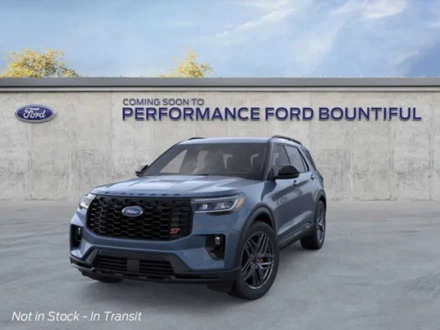 2025 Ford Explorer ST photo 1