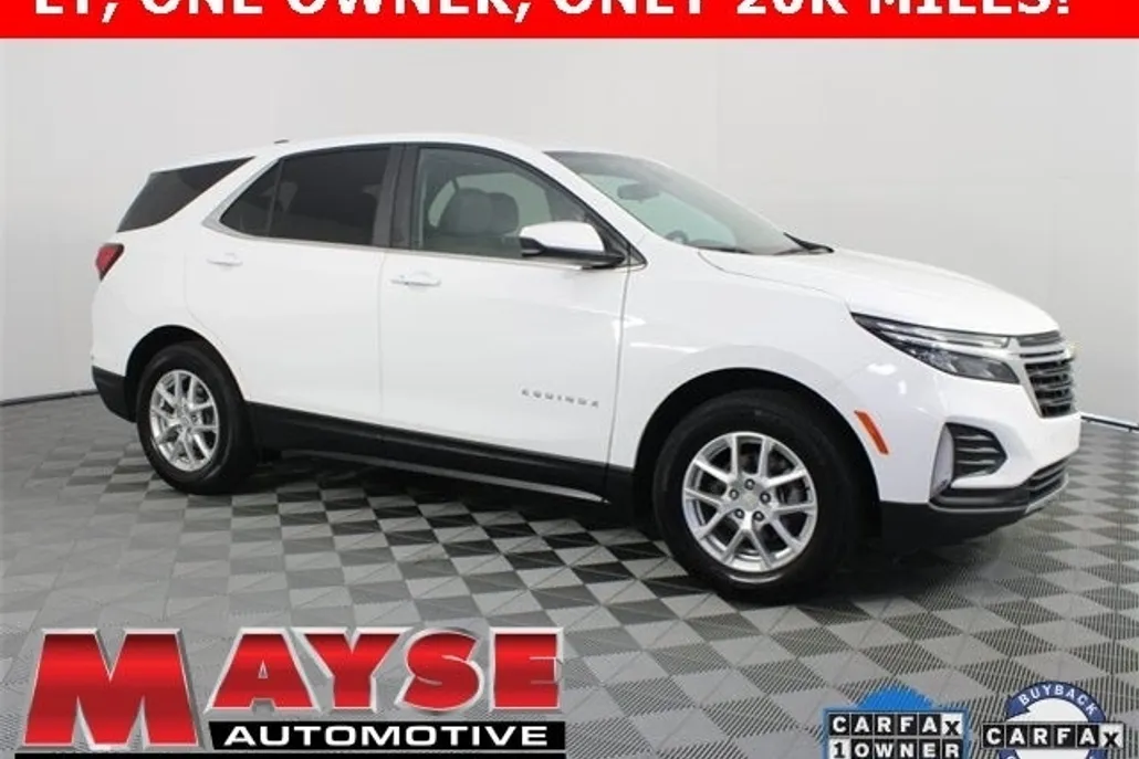 2023 Chevrolet Equinox LT photo 1