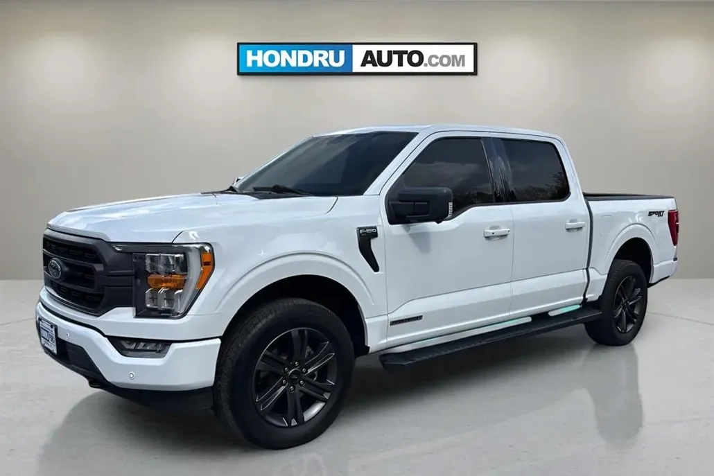 2023 Ford F-150 XLT photo 1