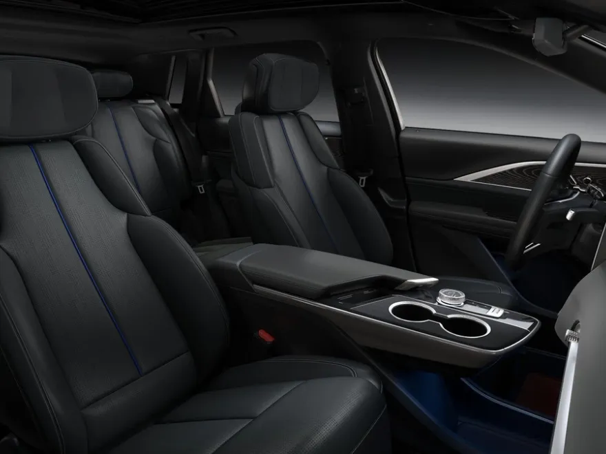 2025 Cadillac Lyriq Luxury photo 9