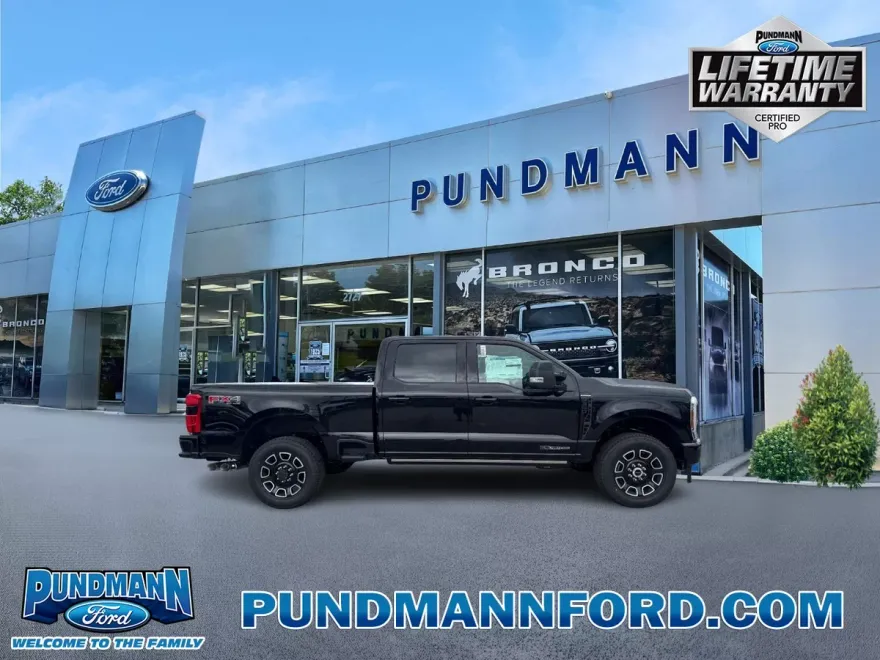 2025 Ford F-350 Platinum photo 1