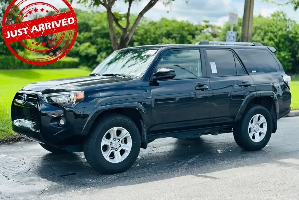 2024 Toyota 4Runner SR5 photo 1
