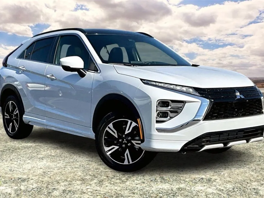2025 Mitsubishi Eclipse Cross SEL photo 1