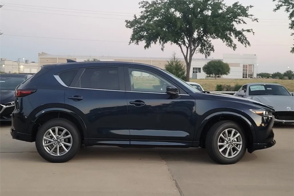 2025 Mazda CX-5 2.5 S Preferred photo 1