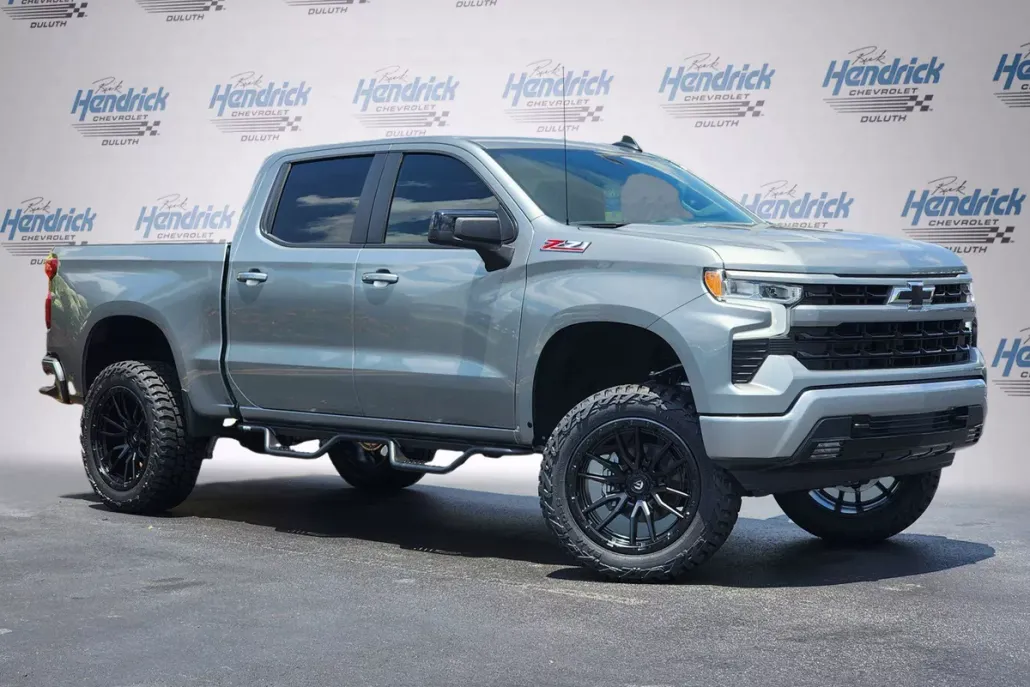 2025 Chevrolet Silverado 1500 RST photo 1