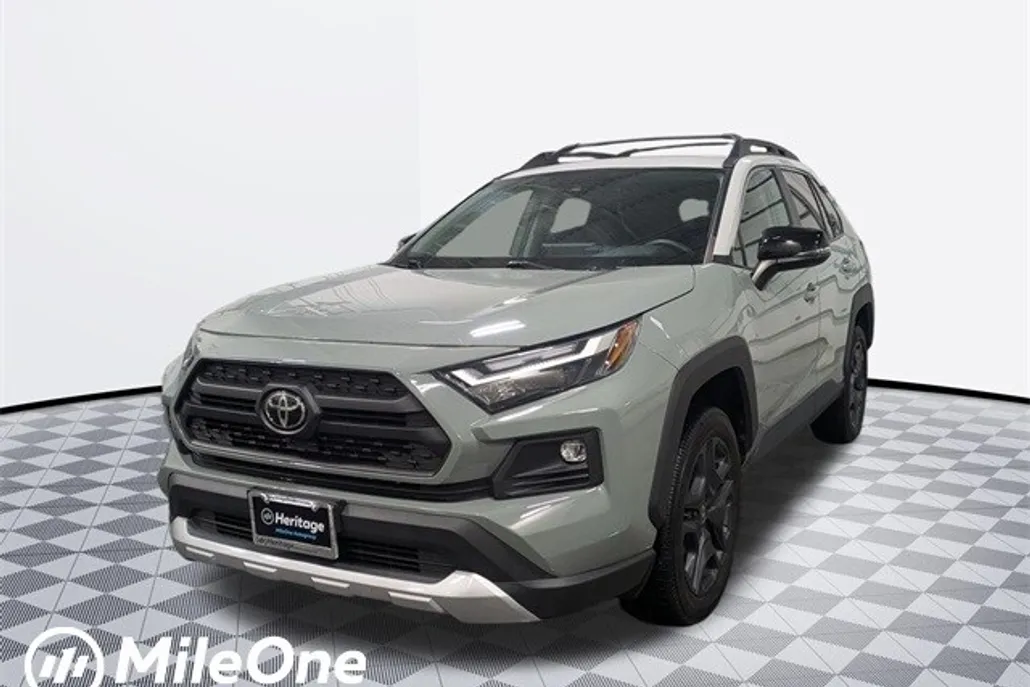 2022 Toyota RAV4 Adventure photo 1