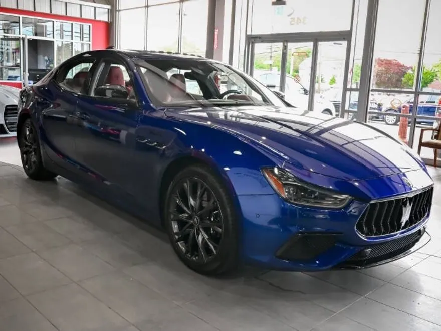 2022 Maserati Ghibli Modena Q4 photo 1