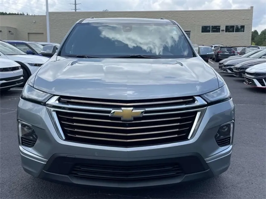 2023 Chevrolet Traverse High Country photo 1