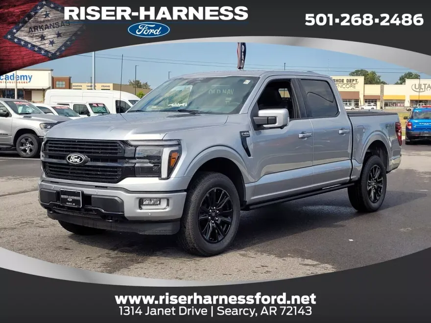 2025 Ford F-150 Platinum photo 1