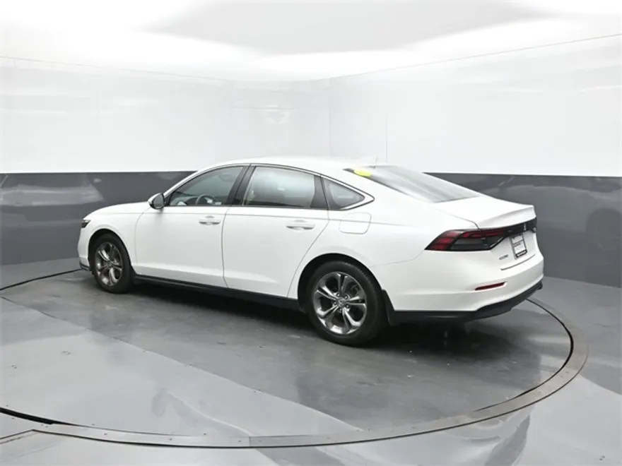 2023 Honda Accord EX photo 1
