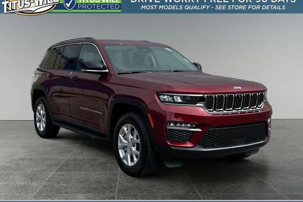 2023 Jeep Grand Cherokee Limited photo 1