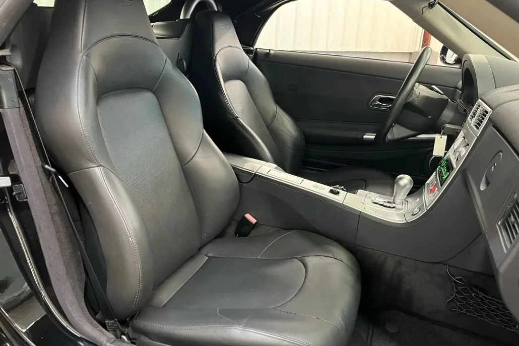 2005 Chrysler Crossfire Limited photo 1