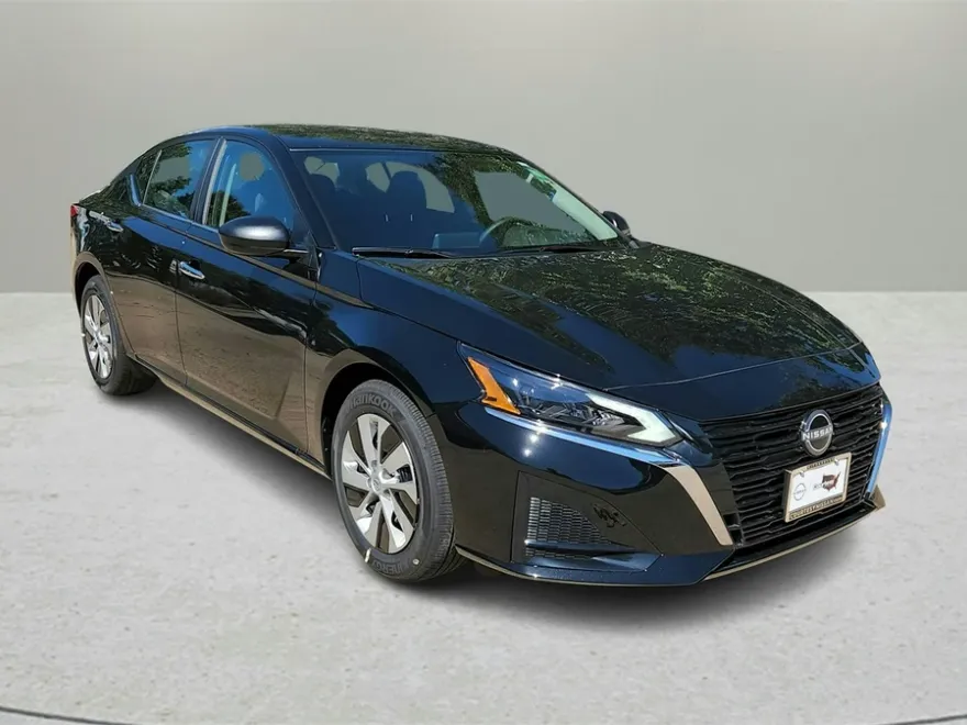 2025 Nissan Altima 2.5 S photo 1