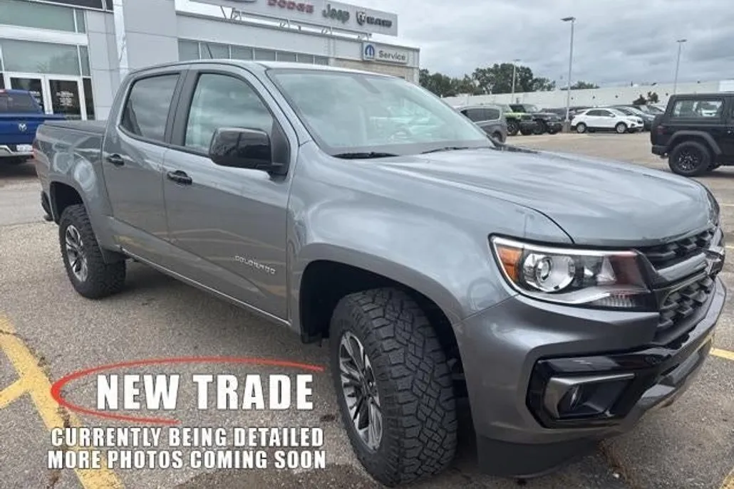 2022 Chevrolet Colorado Z71 photo 1