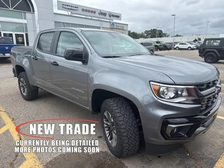 2022 Chevrolet Colorado Z71 photo 1