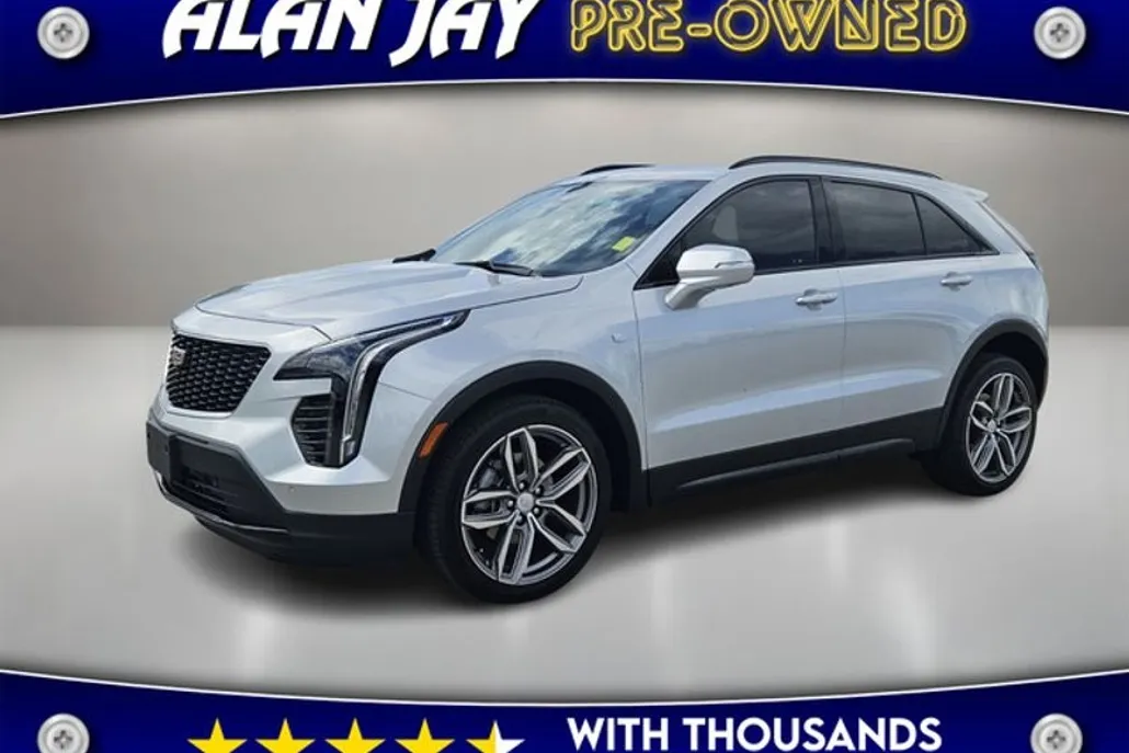2022 Cadillac XT4 Sport photo 1