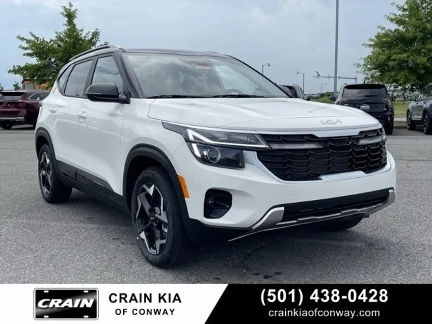 2025 Kia Seltos S photo 1