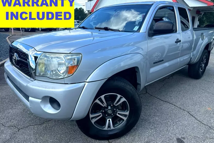 2011 Toyota Tacoma Access Cab 4x4 photo 1